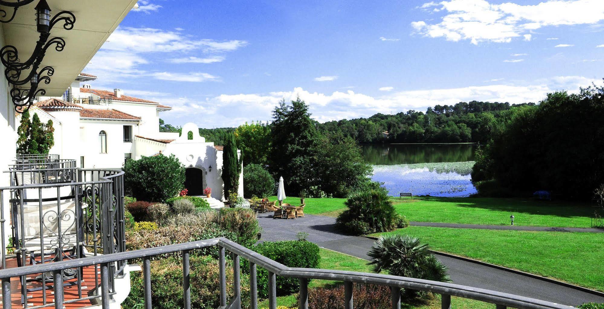 Chateau De Brindos Anglet Exterior photo